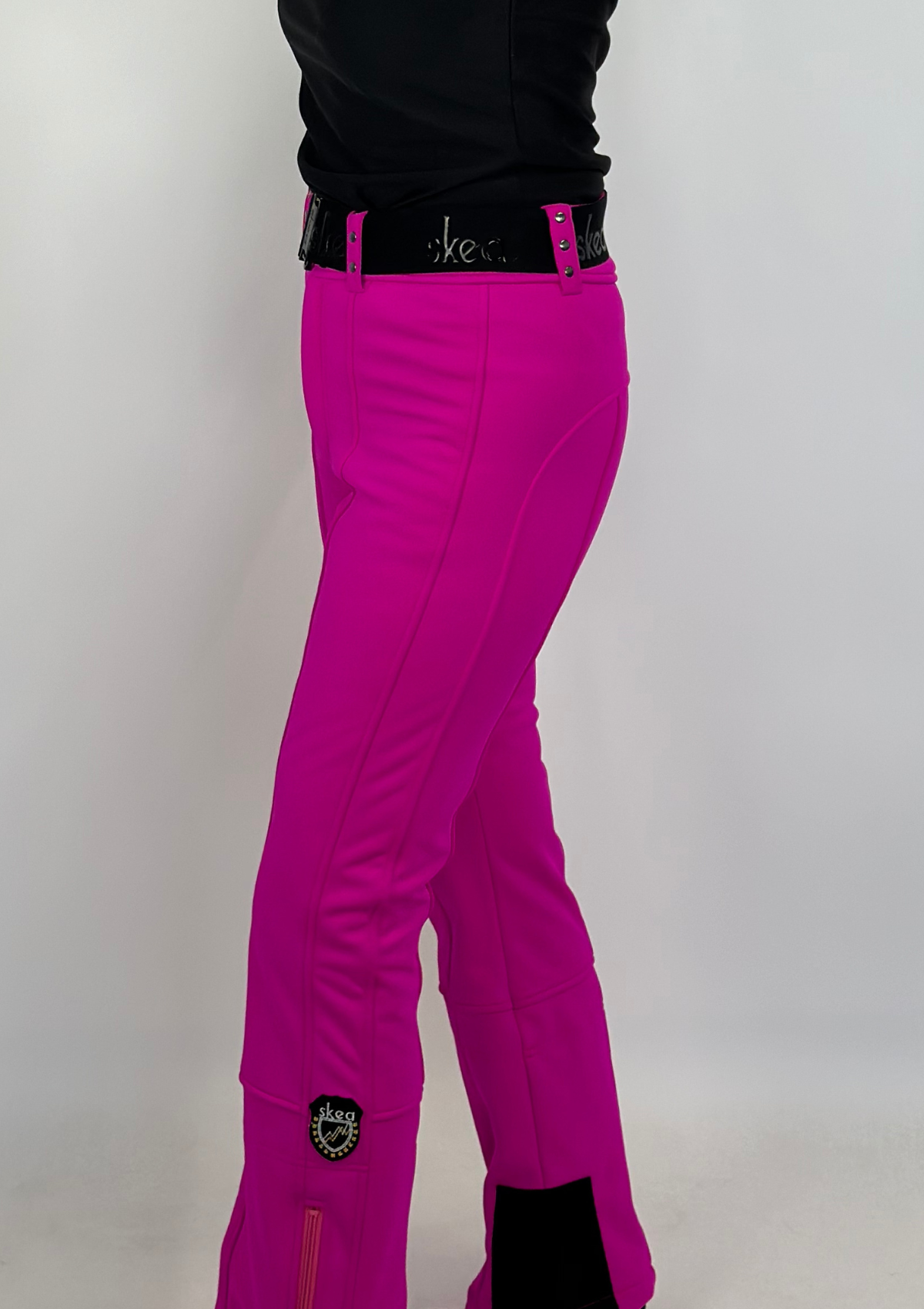 ski jackets, ski pants, luxury skiwear, ski apparel, ski fashion, fur ski apparel, fur trim, Goldie Pant, Skea Limited, Skea Limited - Skea Limited