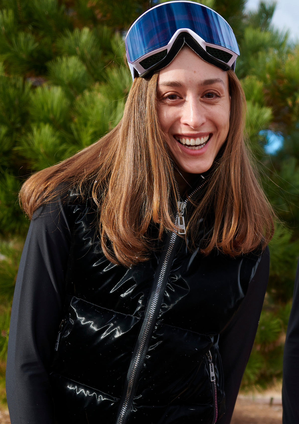 ski jackets, ski pants, luxury skiwear, ski apparel, ski fashion, fur ski apparel, fur trim, Tess Ultra Puffy Vest, Skea Limited, Skea Limited - Skea Limited