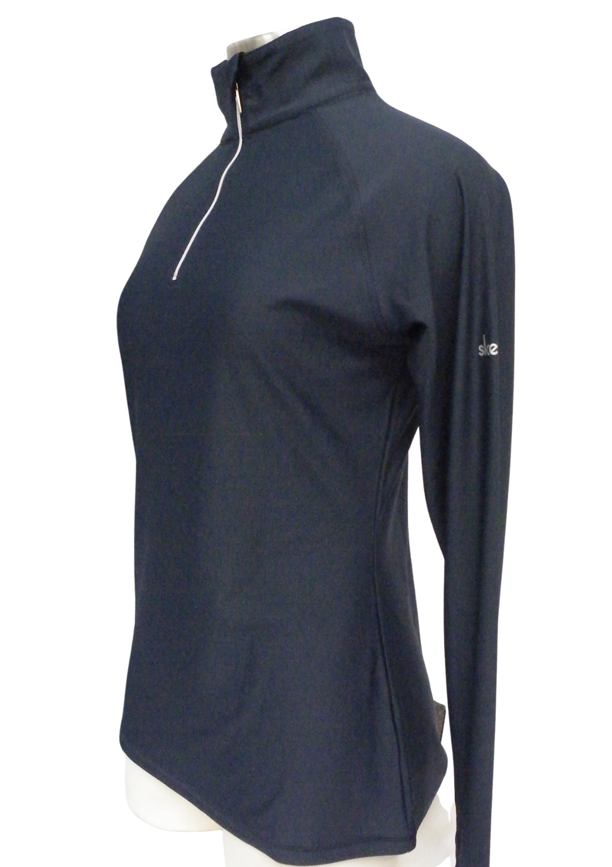 ski jackets, ski pants, luxury skiwear, ski apparel, ski fashion, fur ski apparel, fur trim, Andy Quarter Zip, Skea Limited, Skea Limited - Skea Limited