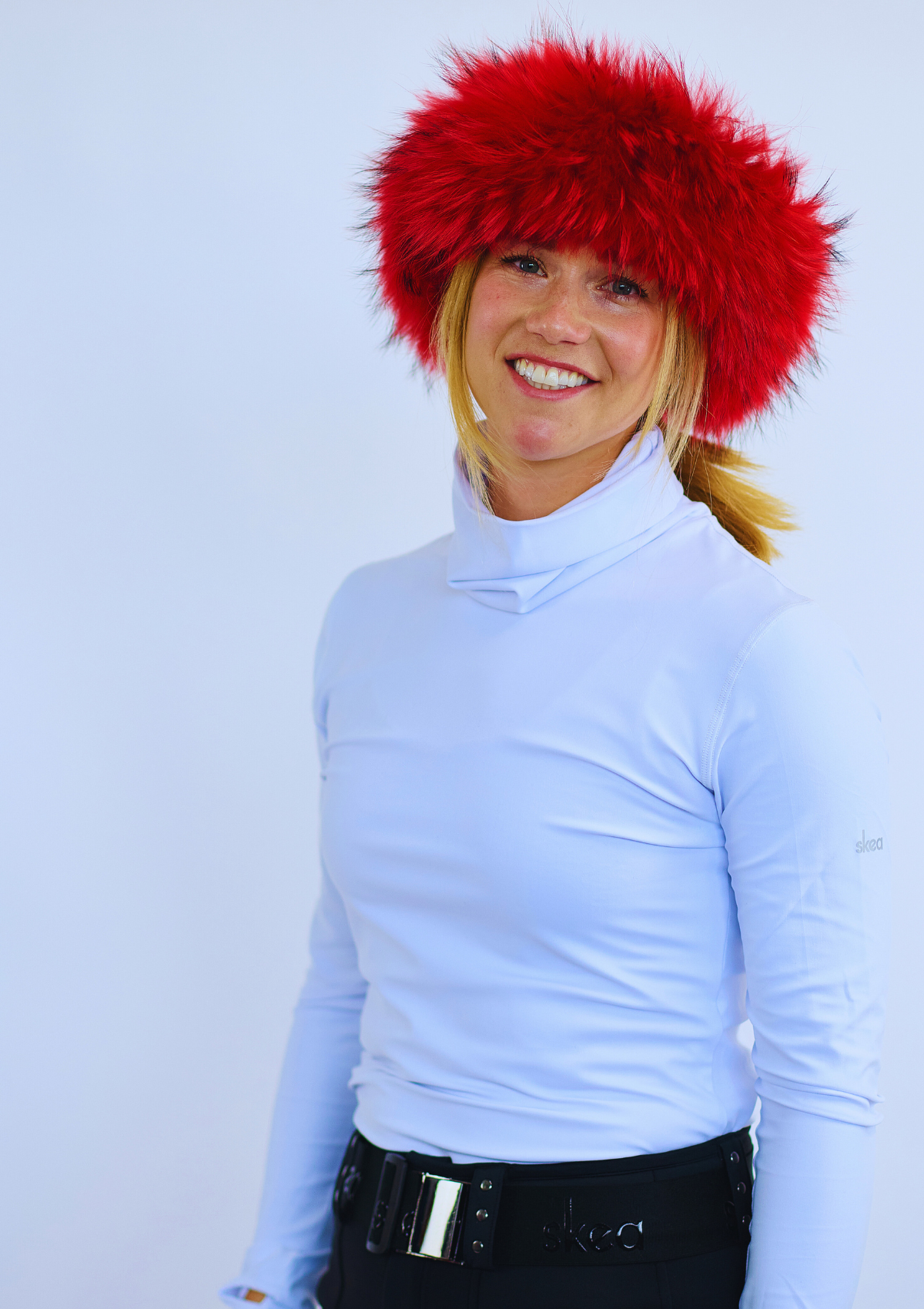 ski jackets, ski pants, luxury skiwear, ski apparel, ski fashion, fur ski apparel, fur trim, Fur Headbands, Skea Limited, Skea Limited - Skea Limited