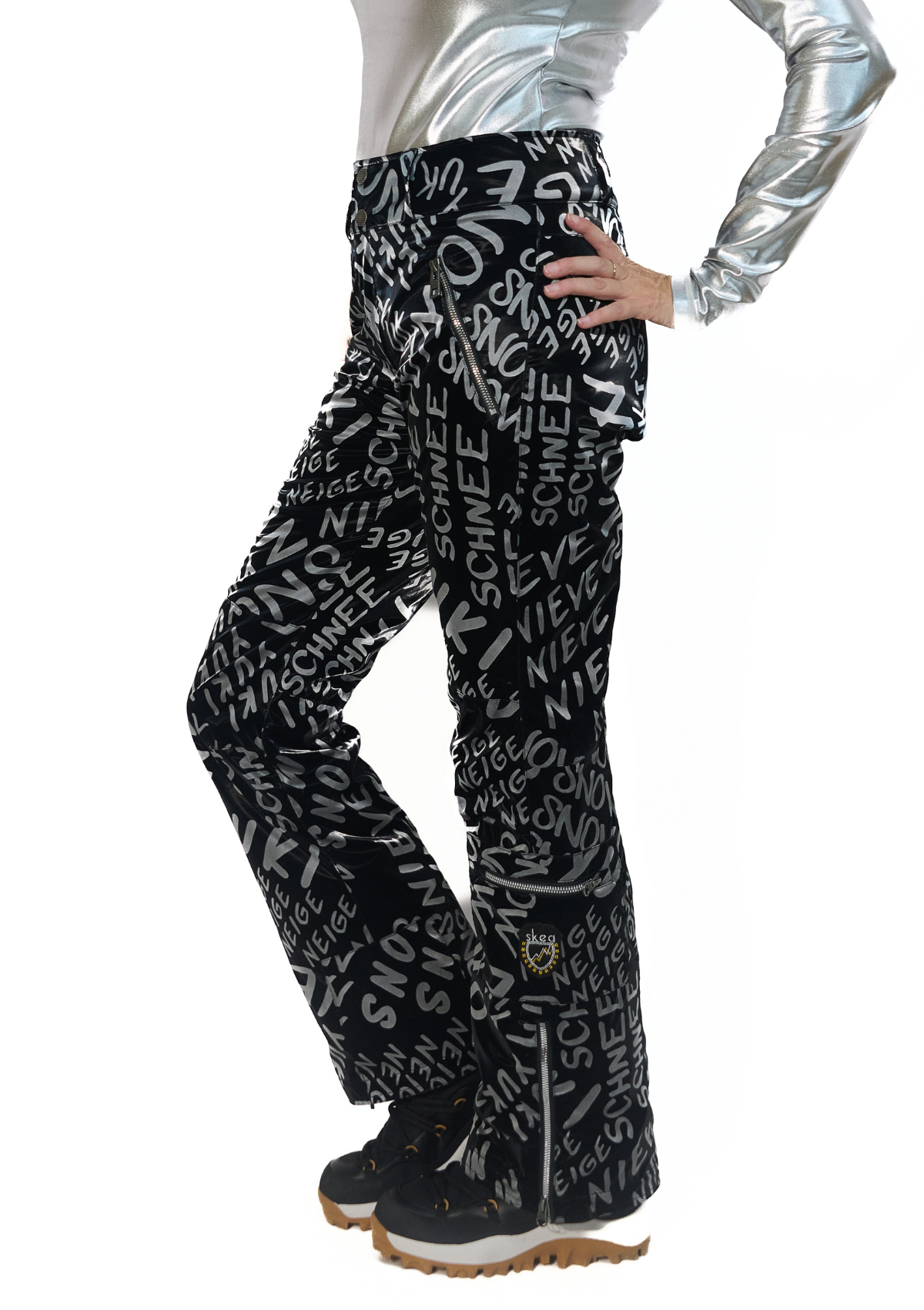 ski jackets, ski pants, luxury skiwear, ski apparel, ski fashion, fur ski apparel, fur trim, Star Pant, Skea Limited, Skea Limited - Skea Limited