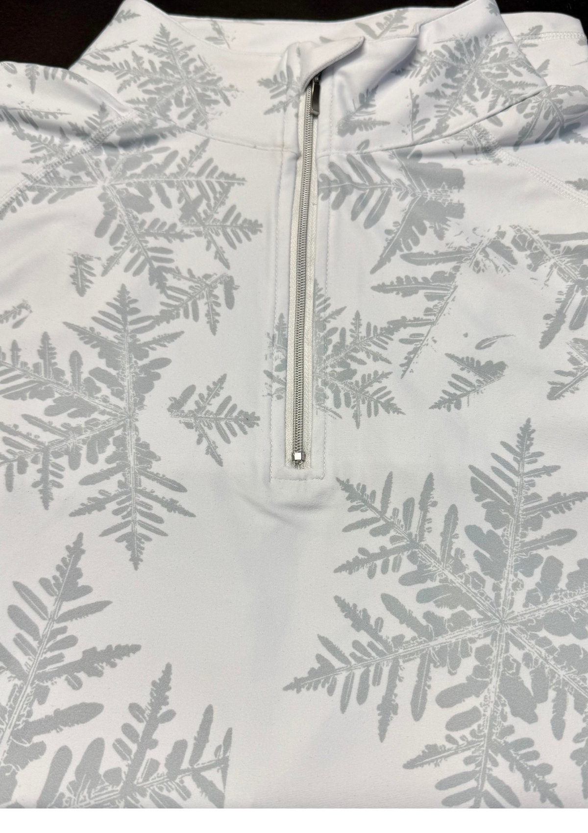 ski jackets, ski pants, luxury skiwear, ski apparel, ski fashion, fur ski apparel, fur trim, Andy Quarter Zip, Skea Limited, Skea Limited - Skea Limited