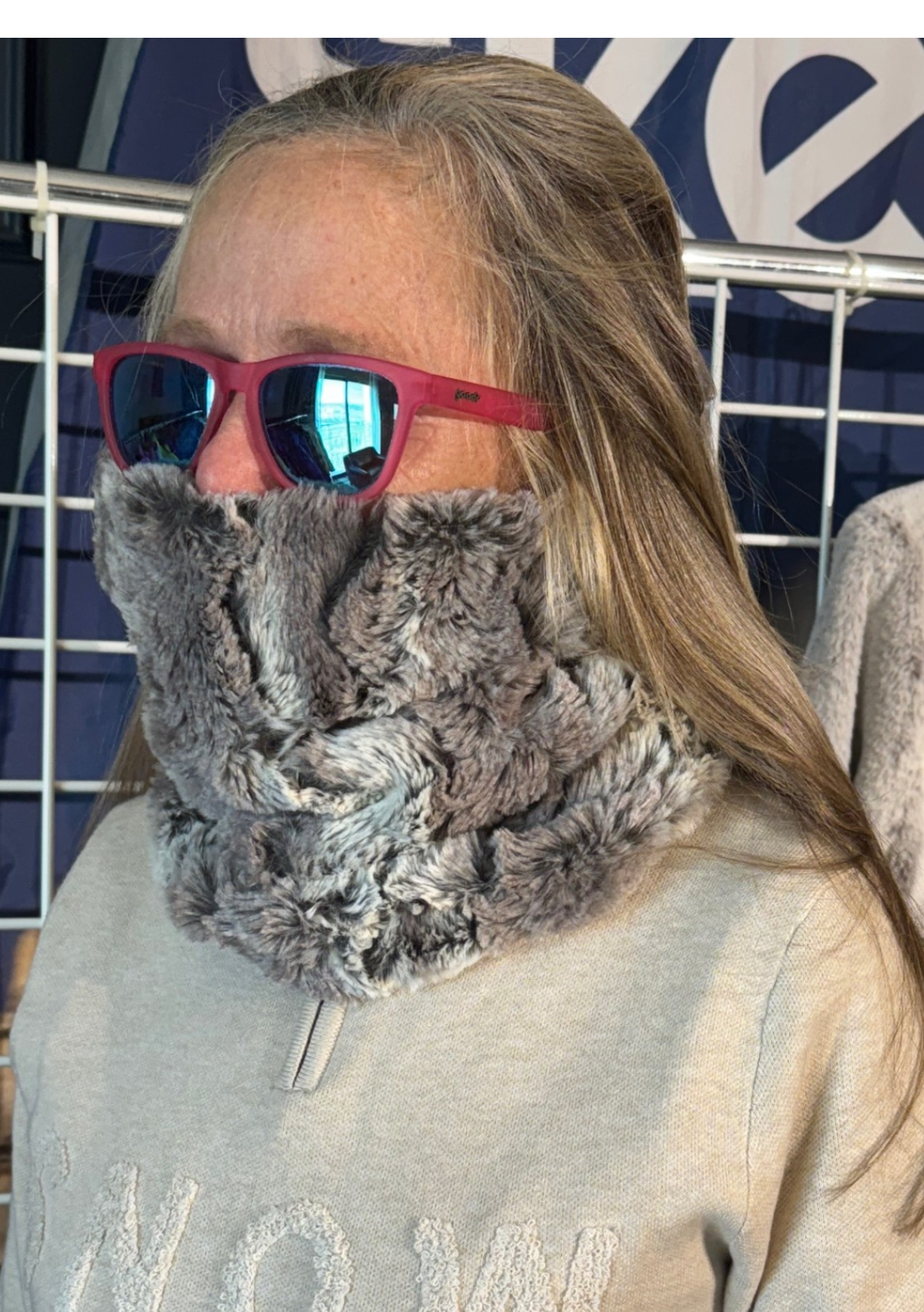 ski jackets, ski pants, luxury skiwear, ski apparel, ski fashion, fur ski apparel, fur trim, Bunny Gator, Skea Limited, Skea Limited - Skea Limited