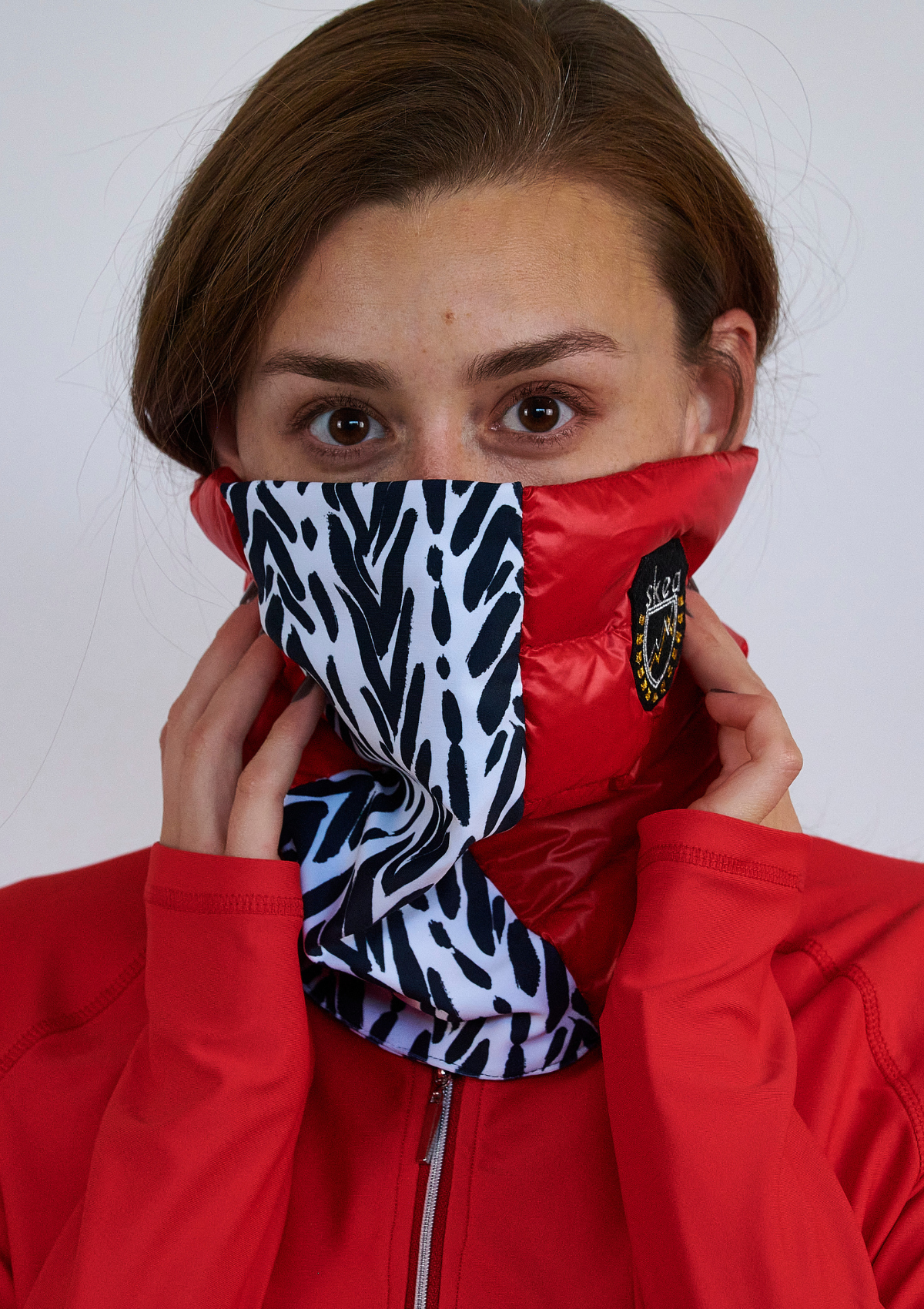 ski jackets, ski pants, luxury skiwear, ski apparel, ski fashion, fur ski apparel, fur trim, Down Neck Gator, Skea Limited, Skea Limited - Skea Limited