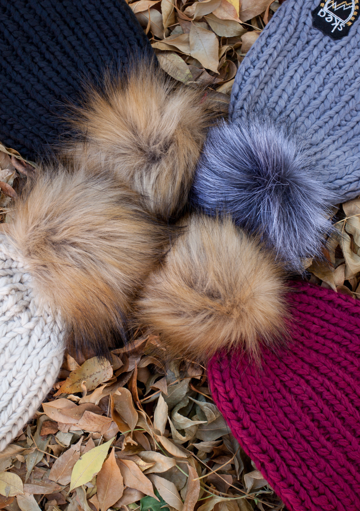 ski jackets, ski pants, luxury skiwear, ski apparel, ski fashion, fur ski apparel, fur trim, Chard Hat, Skea Limited, Skea Limited - Skea Limited