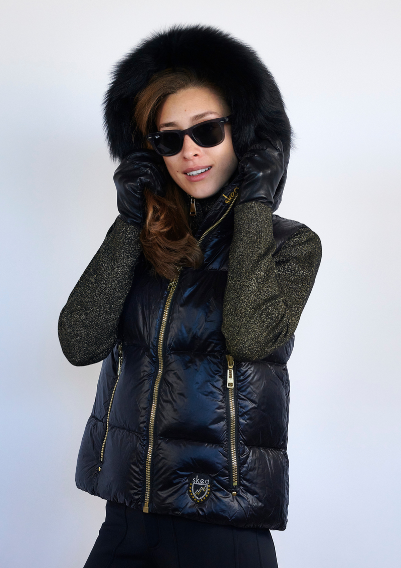 Womens black puffer clearance vest with fur hood