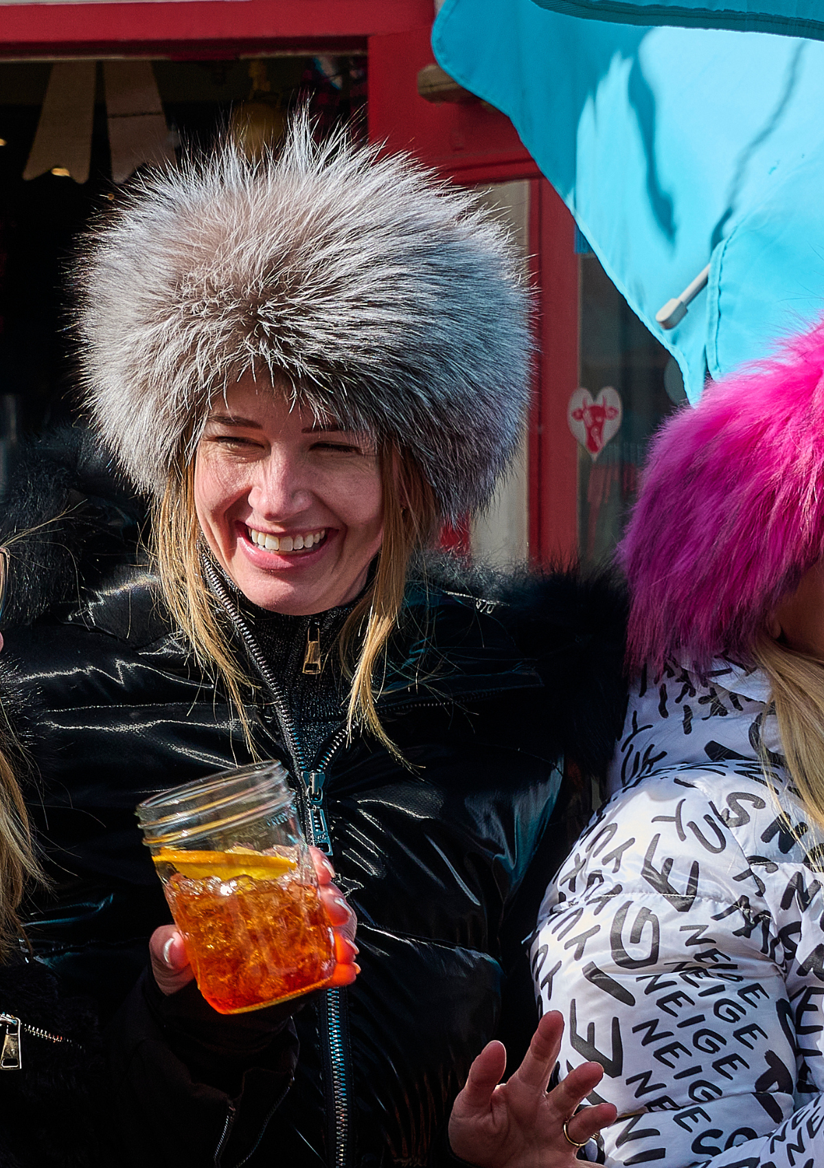 ski jackets, ski pants, luxury skiwear, ski apparel, ski fashion, fur ski apparel, fur trim, Fur Headbands, Skea Limited, Skea Limited - Skea Limited