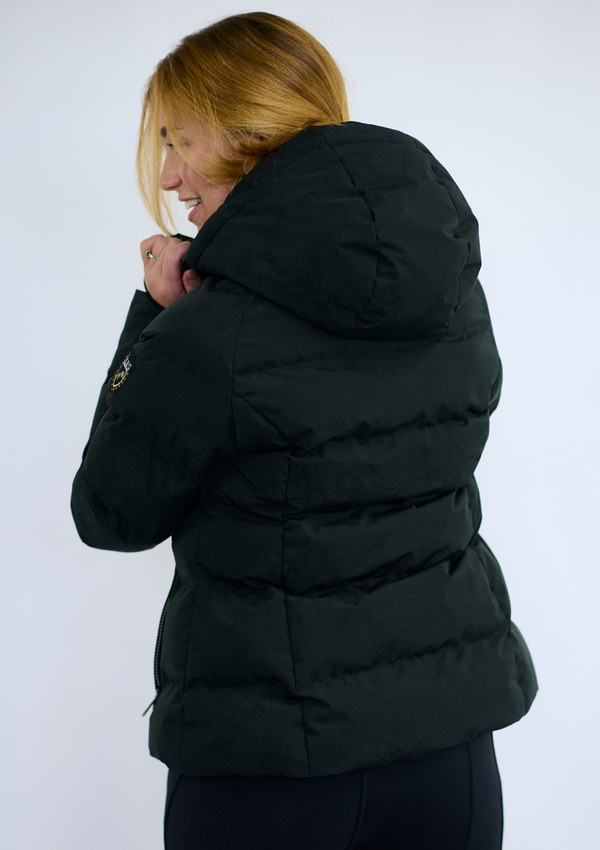 ski jackets, ski pants, luxury skiwear, ski apparel, ski fashion, fur ski apparel, fur trim, Re-Anna Parka, Skea Limited, Skea Limited - Skea Limited