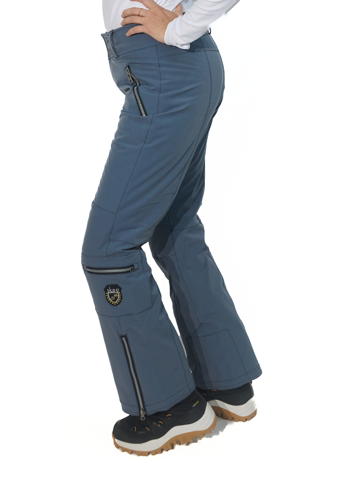 ski jackets, ski pants, luxury skiwear, ski apparel, ski fashion, fur ski apparel, fur trim, Venus Pant Insulated, Skea Limited, Skea Limited - Skea Limited